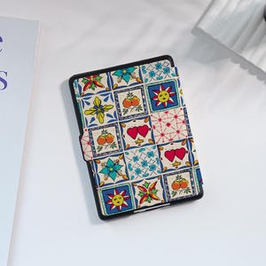 Cartoon Patterns Kindle Case Custom For Paperwhite 1/2/3/4, Kindle 2019/2022, Kindle Paperwhite Cover, Kindle Case With Auto Wake/Sleep image 2