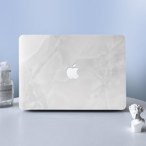 White Marble Simple MacBook Case Macbook Air Pro Case Protective Case For M2 Air 13 A2681 Air 13 A2337 Pro 13 14 16 Case 2023 2022 2021