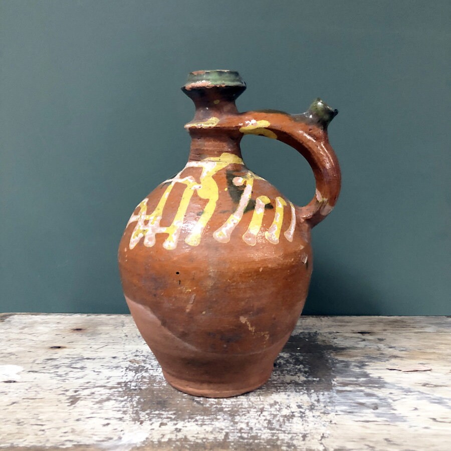 Cruche Roumaine Ancienne