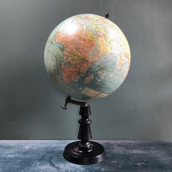 Globe terrestre 1930