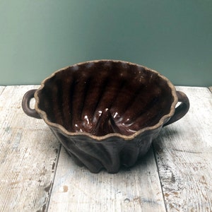 Ancient kouglof mold
