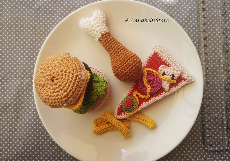 playfood gift crocheted burger and pizza set Food toys