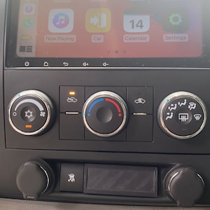07-13 Chevrolet Silverado / GMC Sierra (NNBS) w/Traction Control button "Panel Cover" - DIGITAL Download