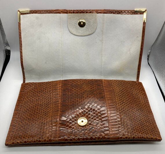 Vintage 1940s Brown Snakeskin Clutch Bag With Lig… - image 4