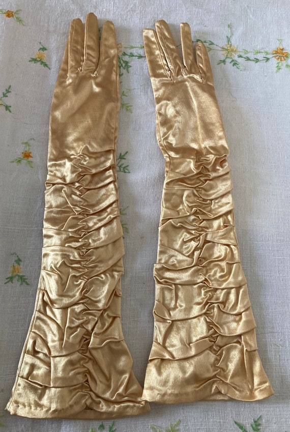 Vintage 2000s Gold Sateen Gloves with Ripple Effec