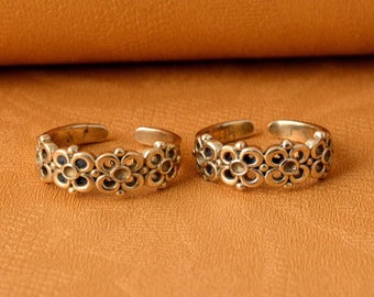 Gold flower toe ring, Flower toe ring, Flower midi ring, Gold toe ring, Gold midi ring, Flower ring, Foot Jewelry