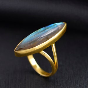 Labradorite Ring, Handmade Ring, Brass Ring, Dainty Ring, Natural Labradorite, Gemstone Ring, Women Ring, Labradorite Jewelry, Gift For Her