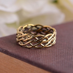 Celtic Weave Ring, Brass Ring, Endless Weave, Celtic Ring, wedding ring, Handmade Jewelry, Boho ring, Bohemian Ring, Personalized Gifts