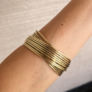 Gold Bracelet Women, Gold Bangle Bracelet, Handmade Bracelet, Gold Brass Bangle, Wire Wrap Bracelet, Cuff Bracelet