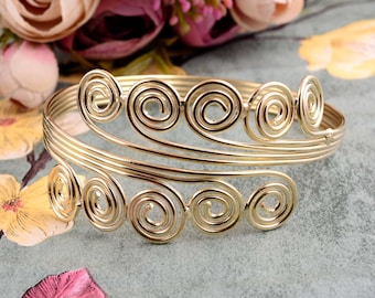 Gold Upper Arm Cuff, Gold Arm Band made of brass, Spiral Arm Cuff, Jewelry