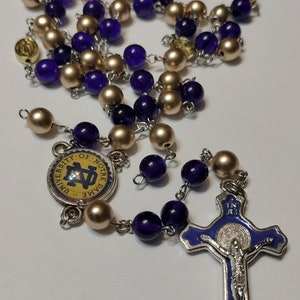 Notre Dame Fighting Irish fan rosary!  Hand-crafted.