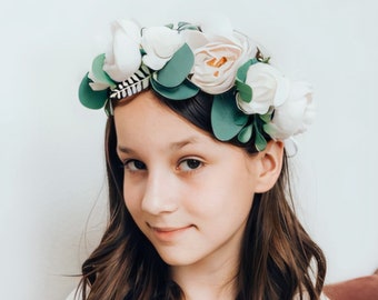 White flower crown, Flower girl headband, Headpiece with flowers, Wedding crown, Bridal crown, Flower wreath