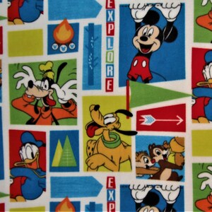 Explore Mickey, Donald, Goofy, Chip, Dale, and Pluto Large Camping fleece tie blanket