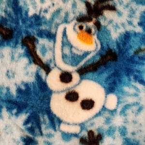 Olaf Playing in the Snow fleece tie blanket