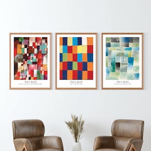 Conjunto de 3 pósteres de Paul Klee: Impresión de la exposición de Klee, Impresión abstracta, Rojo, verde y violeta (1920), Carta de colores Qu 1 (1930), Asentamiento (1926), Arte moderno