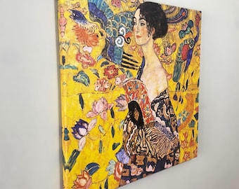 Lienzo impreso "Mujer con abanico" de Klimt: Arte mural giclée estilo Art Nouveau.