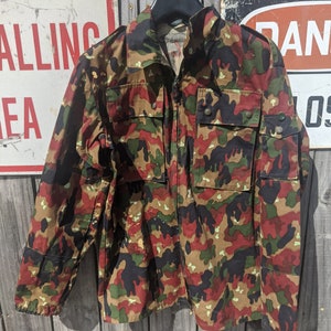 Vintage Original Swiss Army M83 Alpenflage Field Shirt BDU - Great Condition