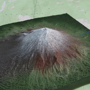 Mt. Fuji Gemaltes Modell, Wandkunst, 3D-Karte der Berge, Wandergeschenk, Kunstwerk für Wohnzimmer