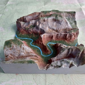 Angels Landing - 3D  Model - Zion National Park - Hand Painted Topographical Art