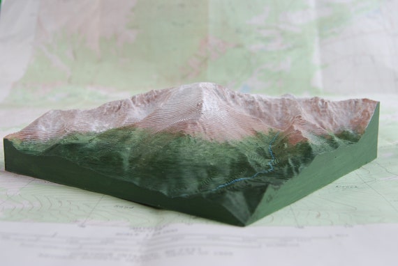 Pikes Peak 3D Model - Hand Painted