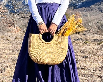 Long cotton and linen skirt. Long summer skirt in cotton and linen voile. Long blue skirt with elastic. Long summer skirt in natural material.