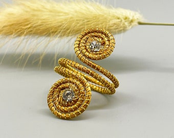 Double spiral ring. Capim dourado ring. Organic gold ring. Golden ring, crafts from Brazil. Golden grass jewelry.