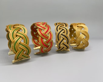Goldene Capim-Dourado-Manschette. Goldenes Grasarmband aus Brasilien. Mehrfarbiges Armband. Manschette aus pflanzlichem Gold. Natürlicher Pflanzenschmuck