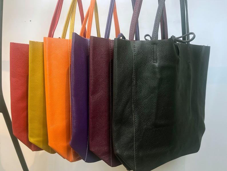 Bolso tote de piel modelo Verona. Bolso tote clásico en muchos colores. Bolso tote de mujer de piel para hacer un regalo. imagen 9