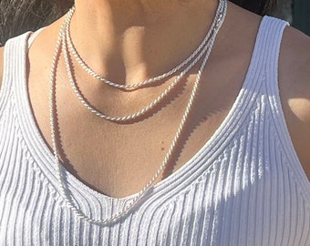 Chaine corde en argent 925 fabriquée en Italie avec traitement anti-ternissement. Collier torsadé en argent véritable. Chaine argent épaisse