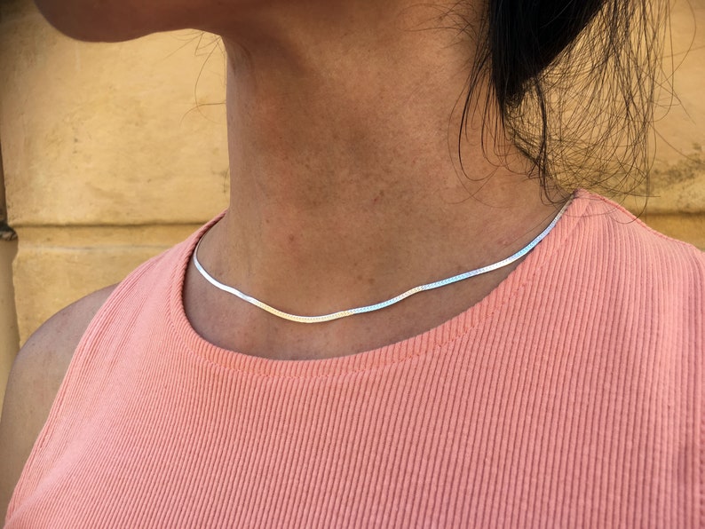 Chaine herringbone en argent 925. Collier Herringbone en argent sterling. Chaine plate herringbone fabriquée en Italie. Chaine maille plate image 3