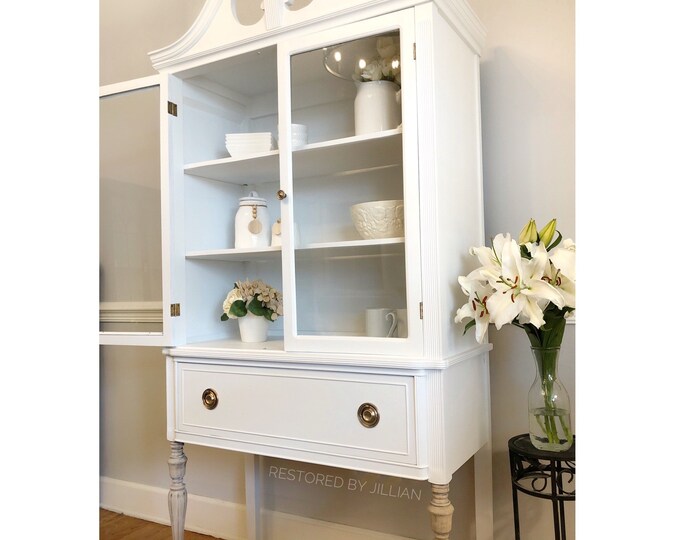 Antique China Hutch, White, Farmhouse, Bookcase, Bathroom