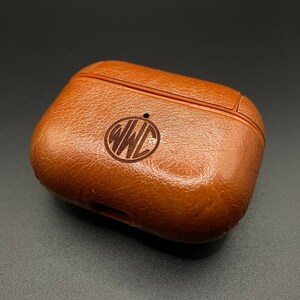 Birthday gift for Son, Gift for Son from Mom, Gift for Son from Dad, Gift for Son Birthday, Leather Airpod case, Graduation gift for Son