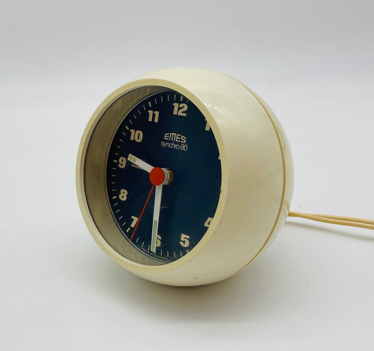 Kleiner weißer Wecker von EMES mit Alarm aus DEUTSCHLAND | Etsy