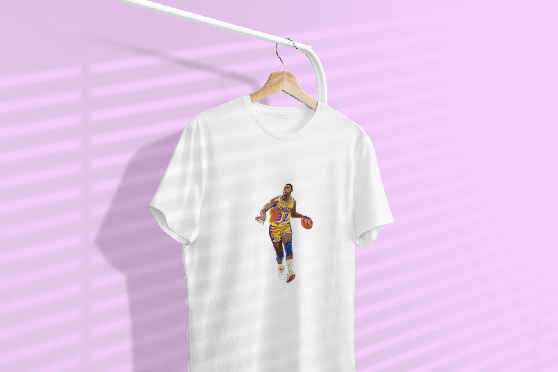 Womens Los Angeles Lakers NBA Essentials Bridgeport Oversized T-Shirt