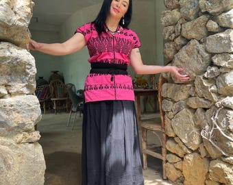 Cotzocon Oaxaca handwoven huipil blouse One-of-a-kind size M NWT