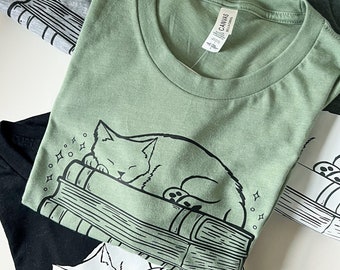 Bookish Shirt | Cat Sleeping on Books, Unisex, Gift Idea,T Shirts, Girls T Shirts, Graphic Tee, Kitten, Cat Lady, Librarian Gift