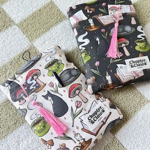 Cozy Cats Padded Book Sleeve w/Pocket | Cottagecore, Books and Cats, Kitty Book Cover, Book Lover Gift, Librarian Gift, Reading Accessories