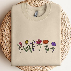 Wilde bloemen geborduurde ronde hals, bloemensweater, bloemensweater, botanische sweater, plantensweater, natuursweater