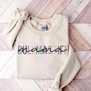 Bullmastiff Mom Sweatshirt | Bullmastiff Gifts For Her | Bullmastiff Mama Sweatshirt | Him Her | Men Women Christmas Gifts | Dog Mom Gift