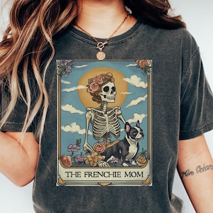 Französische Bulldogge Comfort Colors® Shirt, Frenchie Hundemutter Tarot Karte T-Shirt, Süßes Frenchie T-Shirt, Hundemutter Bekleidung, Einzigartige Frenchie Kleidung