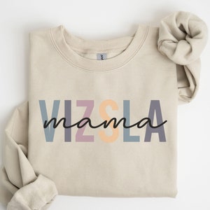 Vizsla Mom Sweatshirt | Vizsla Mom Shirt | Vizsla Mom Gift | Vizsla Owner Gift | Dog Mom Shirt | Vizsla Mothers Day | Vizsla Dad