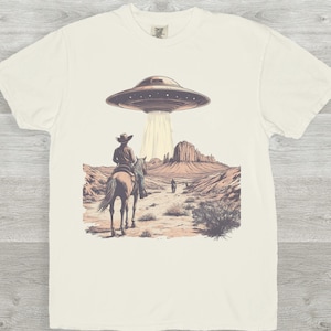 Western Cowboy UFO Tshirt, Vintage Cowboy Alien T-shirt, Vintage 90s Shirt, Washed Shirt, Vintage Distressed Shirt, Funny Gift, Gift For Him