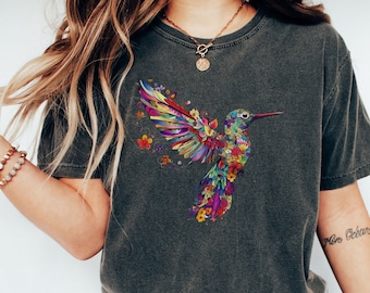 Florales Kolibri Shirt | Tierliebhaber T-Shirt | Vogel-T-Shirts | Trendiges T-Shirt | Geschenk für sie | Vogel-Liebhaber-T-Shirt | Frühling Vögel | Blumen-Shirt