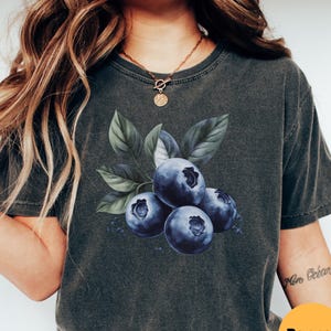 Blueberries Shirt, Aesthetic Fruit, Fruit Shirt, Vintage Graphic Shirt, Foodie Gift, Aesthetic Tee, Foodie, Plant Lover Shirt, Gardener Tee