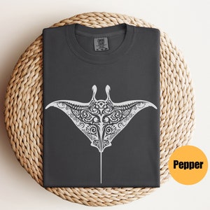 Manta Ray Shirt | Stingray Shirt | Marine Biology Shirt | Manta Ray Gift | Manta Ray T-Shirt | Beach Shirt | Manta Ray Dive Snorkel Souvenir