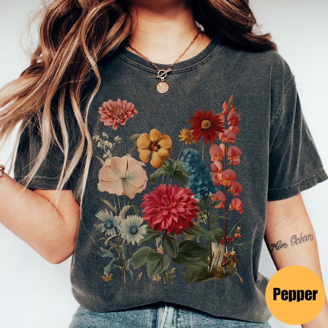 Boho Wildflowers Cottagecore Comfort Colors® Shirt, Gift for Her ...