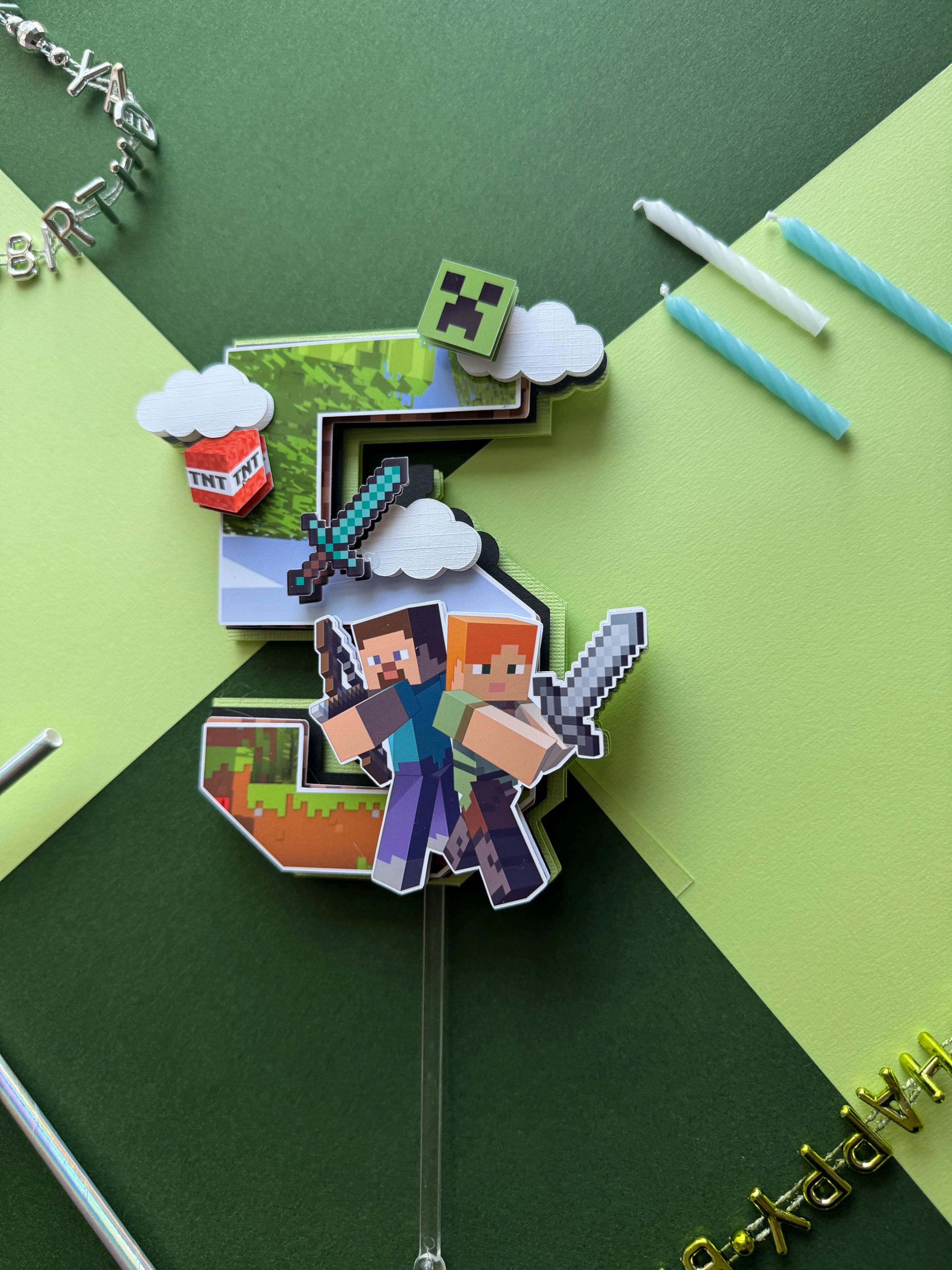 3D Minecraft Party Cake Topper