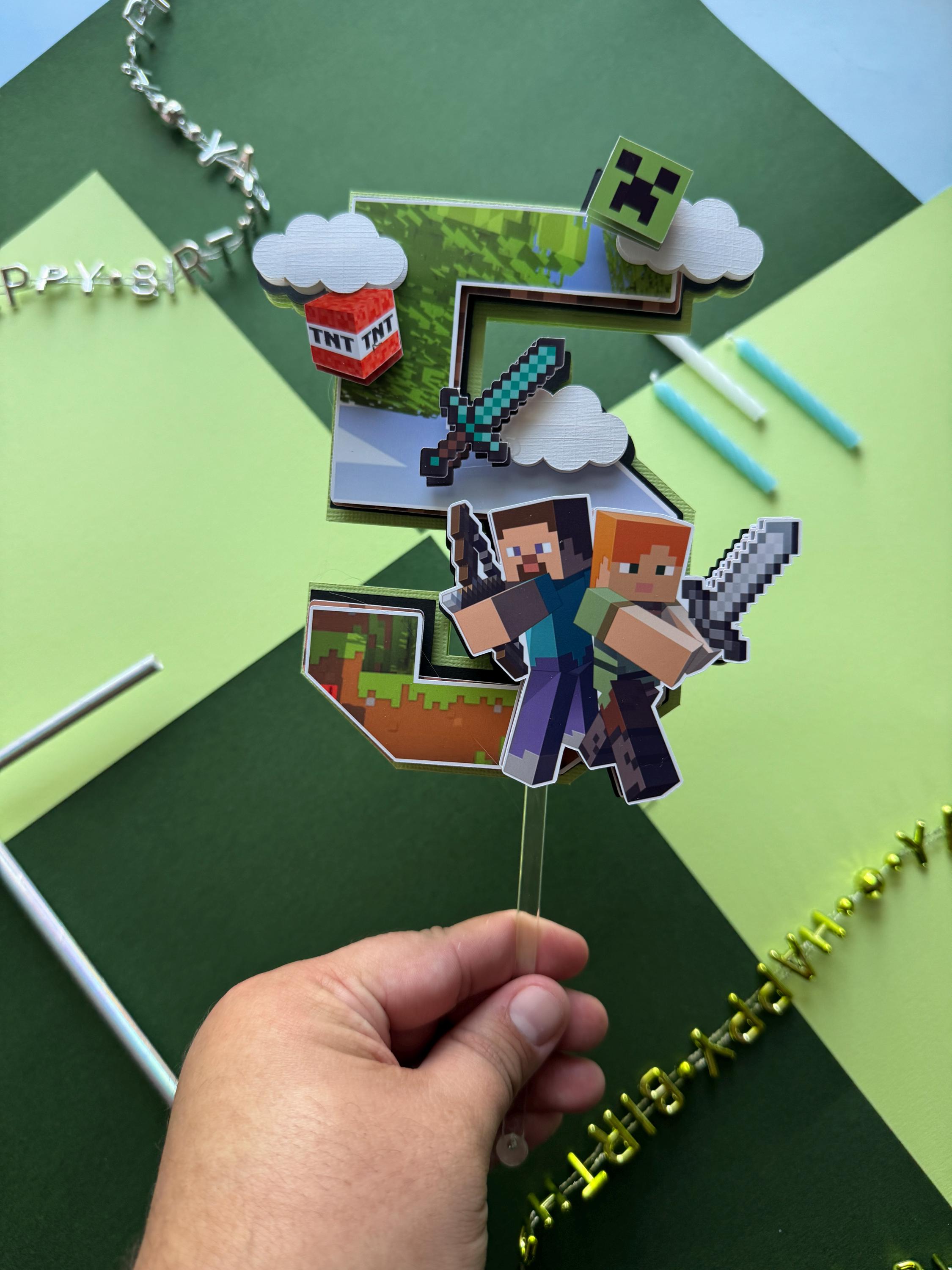 3D Minecraft Party Cake Topper