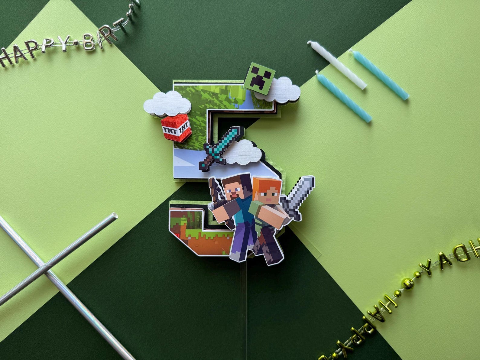 Minecraft Shaker Cake Topper (Customizable)