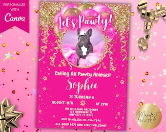 Könnte beinhalten: Rosa-goldene Geburtstagseinladung mit einem Bild eines französischen Bulldoggen, der einen Partyhut trägt. Die Einladung lautet "Let's Pawty!" und "Calling All Pawty Animals!" mit dem Namen "Sophie" und dem Text "Is Turning 5".